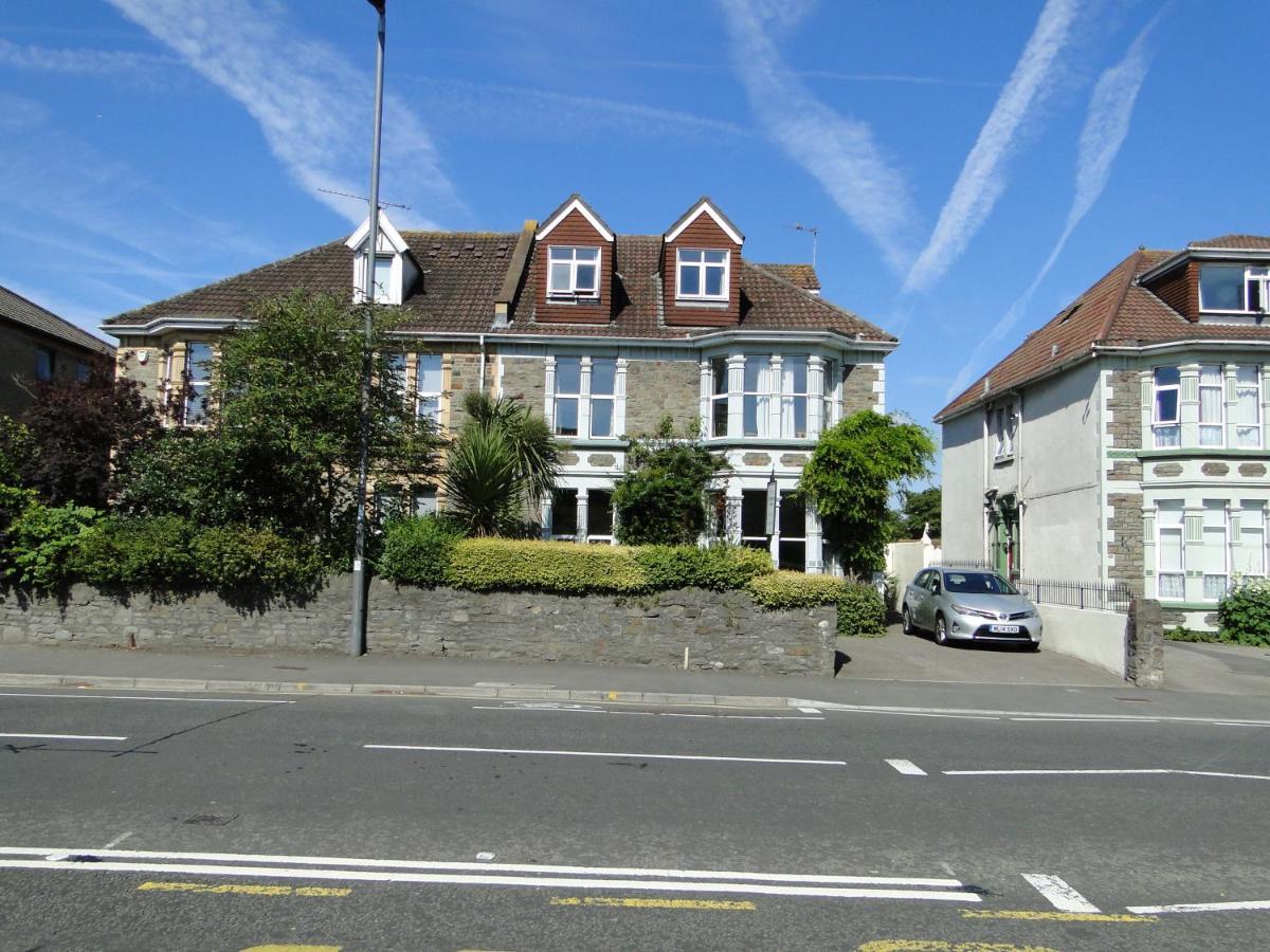 Rockleaze Guest house